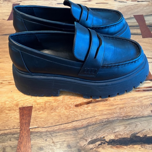Women's/Teens Black Platform Punk Loafers Shoes US8 Excellent - Picture 5 of 7